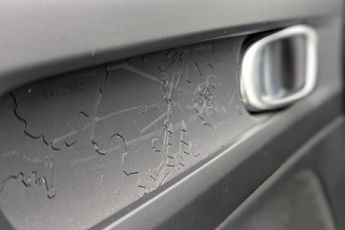 VOLVO XC40 Recharge 69kWh Plus SUV 5dr Electric Auto (231 ps)