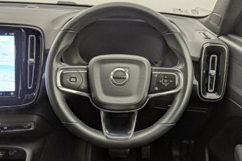 VOLVO XC40 Recharge 69kWh Plus SUV 5dr Electric Auto (231 ps)