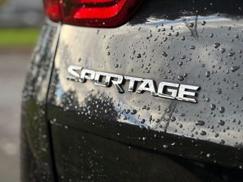 KIA SPORTAGE 2.0 CRDi First Edition SUV 5dr Diesel Auto AWD Euro 6 (182 bhp)