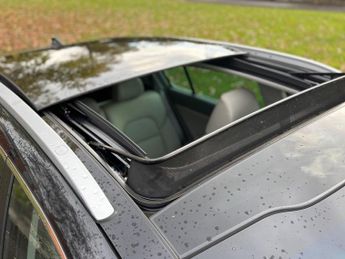 KIA SPORTAGE 2.0 CRDi First Edition SUV 5dr Diesel Auto AWD Euro 6 (182 bhp)