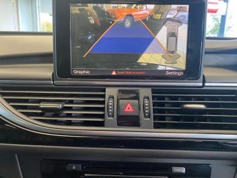 AUDI A6 AVANT 2.0 TDI ultra Black Edition Estate 5dr Diesel S Tronic Euro 6 (s