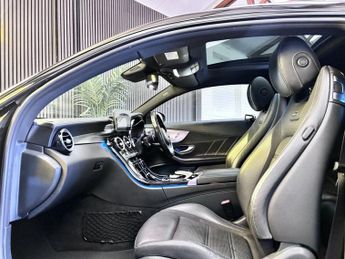 MERCEDES-BENZ C-CLASS 4.0 C63 V8 BiTurbo AMG (Premium) Coupe 2dr Petrol SpdS MCT Euro 