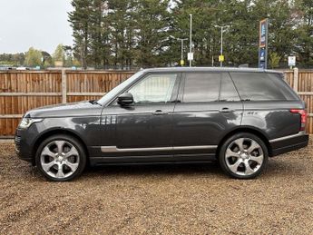 LAND ROVER RANGE ROVER 4.4 SD V8 Autobiography SUV 5dr Diesel Auto 4WD Euro 6 (s/s) (33