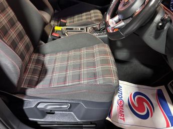 VOLKSWAGEN GOLF 2.0 TSI GPF GTI Performance Hatchback 5dr Petrol DSG Euro 6 (s/s