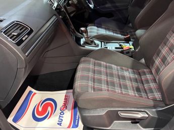 VOLKSWAGEN GOLF 2.0 TSI GPF GTI Performance Hatchback 5dr Petrol DSG Euro 6 (s/s