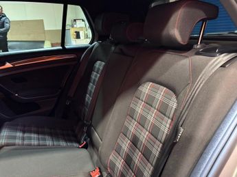 VOLKSWAGEN GOLF 2.0 TSI GPF GTI Performance Hatchback 5dr Petrol DSG Euro 6 (s/s