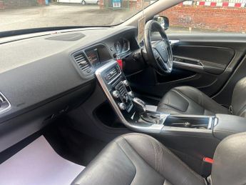 VOLVO S60 2.0 D4 Lux Nav Cross Country 4dr Diesel Auto Euro 6 (s/s) (190 p