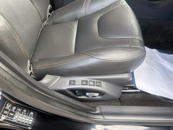 VOLVO S60 2.0 D4 Lux Nav Cross Country 4dr Diesel Auto Euro 6 (s/s) (190 p