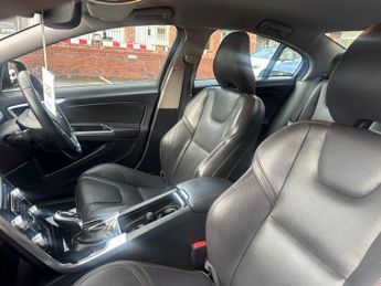 VOLVO S60 2.0 D4 Lux Nav Cross Country 4dr Diesel Auto Euro 6 (s/s) (190 p