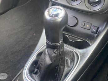 VAUXHALL CORSA 1.2i Excite Hatchback 3dr Petrol Manual Euro 6 (a/c) (70 ps)