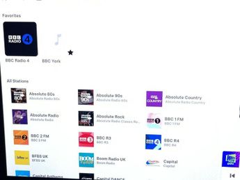 TESLA Model 3 Standard Range Plus Saloon 4dr Electric Auto RWD (241 bhp)