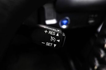 TOYOTA RAV4 2.5 VVT-h Excel SUV 5dr Petrol Hybrid CVT 4WD Euro 6 (s/s) (197 