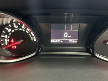 PEUGEOT 308 1.2 PureTech Tech Edition Hatchback 5dr Petrol Manual Euro 6 (s/