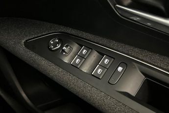 PEUGEOT 3008 1.6 12.4kWh Active Premium + SUV 5dr Petrol Plug-in Hybrid e-EAT