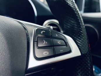 MERCEDES-BENZ GLC 2.0 GLC250 AMG Line (Premium) SUV 5dr Petrol G-Tronic+ 4MATIC Eu