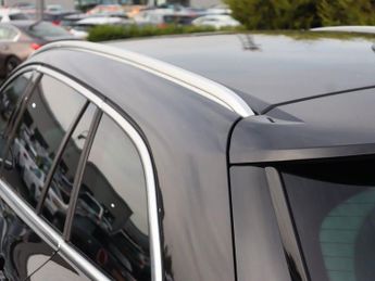 VAUXHALL INSIGNIA 1.6 CDTi Elite Nav Sports Tourer 5dr Diesel Auto Euro 6 (136 ps)