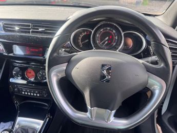 CITROEN DS3 1.6 VTi DStyle Plus Hatchback 3dr Petrol Manual Euro 5 (120 ps)