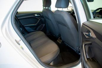 AUDI A1 1.0 TFSI 25 Technik Sportback 5dr Petrol S Tronic Euro 6 (s/s) (