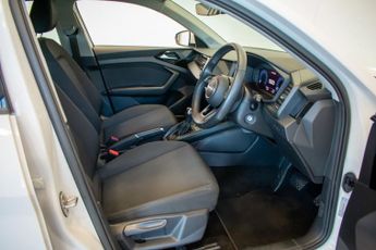 AUDI A1 1.0 TFSI 25 Technik Sportback 5dr Petrol S Tronic Euro 6 (s/s) (