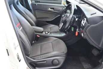 MERCEDES-BENZ A-CLASS 1.5 A180 CDI SE Hatchback 5dr Diesel 7G-DCT Euro 5 (s/s) (109 ps