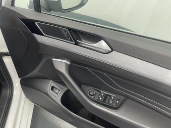 VOLKSWAGEN PASSAT 2.0 TDI EVO SEL Estate 5dr Diesel DSG Euro 6 (s/s) (150 ps)