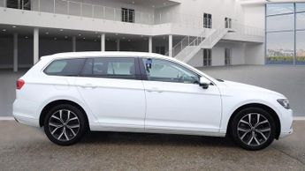 VOLKSWAGEN PASSAT 2.0 TDI EVO SEL Estate 5dr Diesel DSG Euro 6 (s/s) (150 ps)