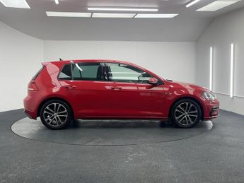 VOLKSWAGEN GOLF 1.5 TSI EVO R-Line Hatchback 5dr Petrol DSG Euro 6 (s/s) (150 ps