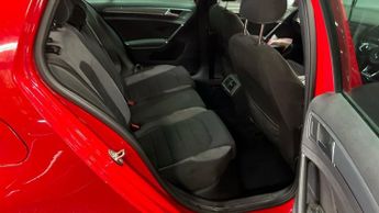 VOLKSWAGEN GOLF 1.5 TSI EVO R-Line Hatchback 5dr Petrol DSG Euro 6 (s/s) (150 ps