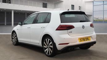 VOLKSWAGEN GOLF 1.4 TSI 8.7kWh GTE Advance Hatchback 5dr Petrol Plug-in Hybrid D