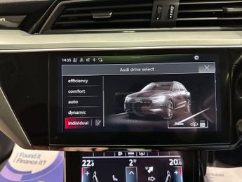 AUDI E-TRON 50 Technik SUV 5dr Electric Auto quattro 71.2kWh (313 ps)