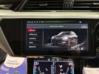 AUDI E-TRON 50 Technik SUV 5dr Electric Auto quattro 71.2kWh (313 ps)