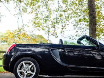 TOYOTA MR2 1.8 VVT-i Roadster Convertible 2dr Petrol Manual (178 g/km, 138