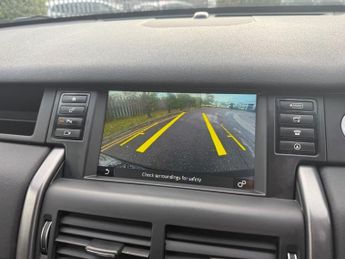 LAND ROVER DISCOVERY SPORT 2.0 TD4 Landmark SUV 5dr Diesel Auto 4WD Euro 6 (s/s) (180 ps)