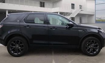 LAND ROVER DISCOVERY SPORT 2.0 TD4 Landmark SUV 5dr Diesel Auto 4WD Euro 6 (s/s) (180 ps)