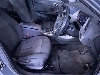 BMW 1 SERIES 1.5 118i SE (LCP) Hatchback 5dr Petrol DCT Euro 6 (s/s) (136 ps)