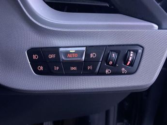 BMW 1 SERIES 1.5 118i SE (LCP) Hatchback 5dr Petrol DCT Euro 6 (s/s) (136 ps)