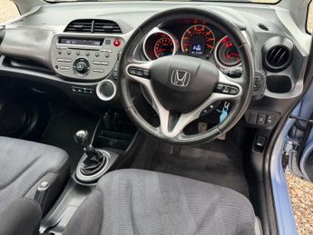 HONDA JAZZ 1.4 i-VTEC EX Hatchback 5dr Petrol Manual Euro 4 (100 ps)