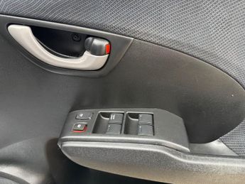 HONDA JAZZ 1.4 i-VTEC EX Hatchback 5dr Petrol Manual Euro 4 (100 ps)