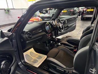 MINI COOPER S 2.0 Cooper S Sport Hatchback 3dr Petrol Steptronic Euro 6 (s/s) 
