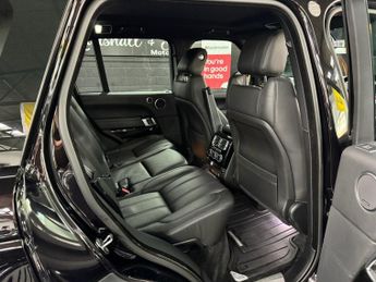 LAND ROVER RANGE ROVER 4.4 SD V8 Vogue SUV 5dr Diesel Auto 4WD Euro 5 (339 ps)