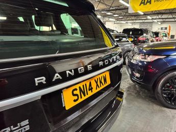 LAND ROVER RANGE ROVER 4.4 SD V8 Vogue SUV 5dr Diesel Auto 4WD Euro 5 (339 ps)