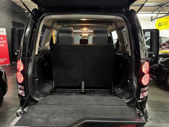 LAND ROVER DISCOVERY 4 3.0 SD V6 HSE SUV 5dr Diesel Auto 4WD Euro 5 (s/s) (255 bhp)