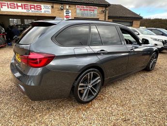 BMW 320 2.0 320d M Sport Shadow Edition Touring 5dr Diesel Auto xDrive E