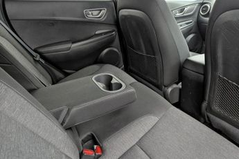 HYUNDAI KONA 64kWh Premium SUV 5dr Electric Auto (7kW Charger) (204 ps)