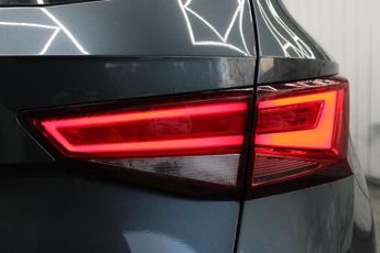 SEAT ATECA 2.0 TSI SUV 5dr Petrol DSG 4Drive Euro 6 (s/s) (300 ps)