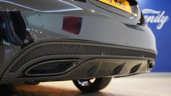 MERCEDES-BENZ C-CLASS 2.1 C220d AMG Line Saloon 4dr Diesel 7G-Tronic+ Euro 6 (s/s) (17
