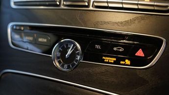 MERCEDES-BENZ C-CLASS 2.1 C220d AMG Line Saloon 4dr Diesel 7G-Tronic+ Euro 6 (s/s) (17
