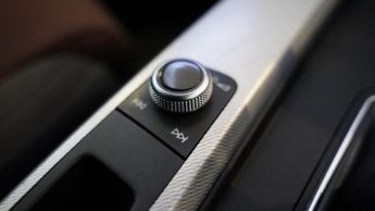 AUDI A4 AVANT 2.0 TDI ultra Sport Estate 5dr Diesel S Tronic Euro 6 (s/s) (150