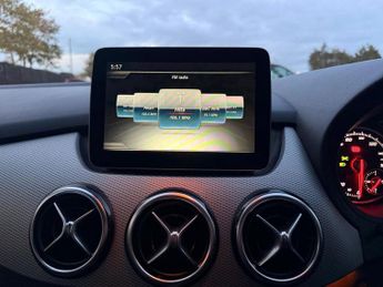 MERCEDES-BENZ B-CLASS 2.1 B200d Sport (Executive) MPV 5dr Diesel 7G-DCT Euro 6 (s/s) (