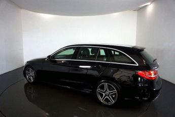 MERCEDES-BENZ C-CLASS 2.0 C220d AMG Line (Premium) Estate 5dr Diesel G-Tronic+ Euro 6-